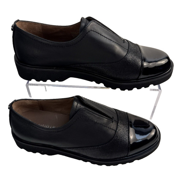 DONALD PLINER Womens 5.5 Cloud Slip-on Loafers Black Leather Patent NWB - Picture 1 of 10